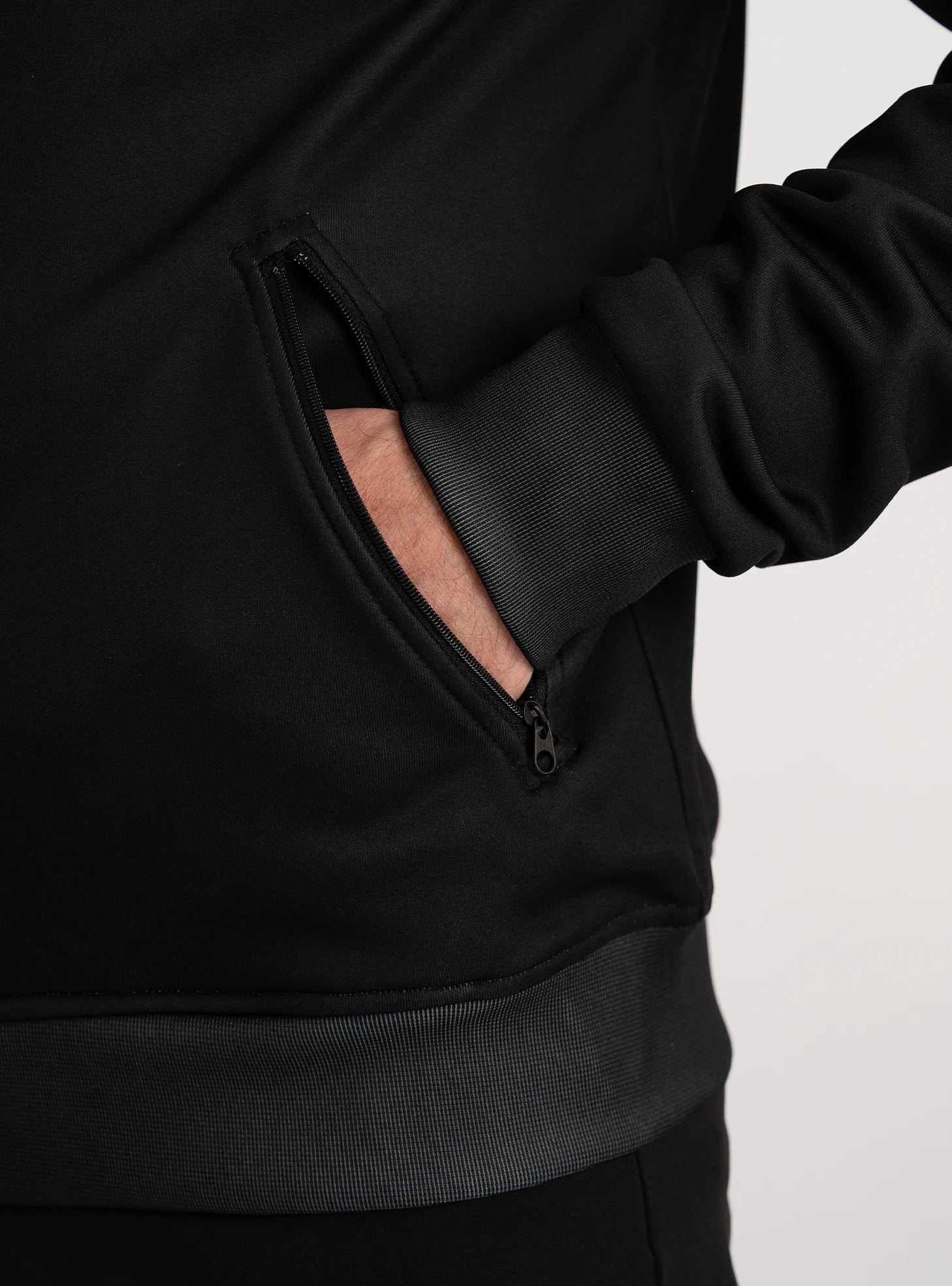 Zima Jacket - Image 6